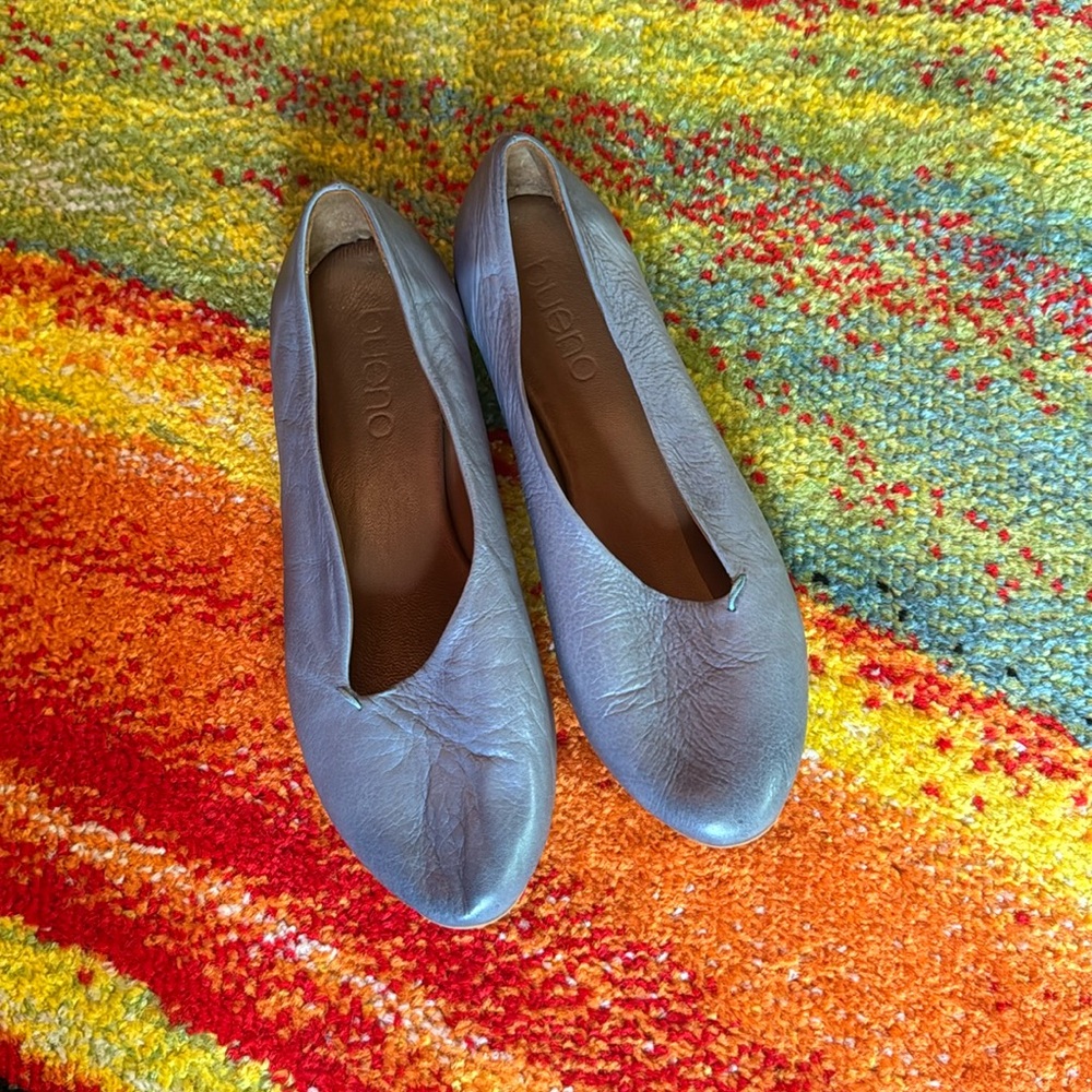 Bueno Lavender Leather Ballet Flats